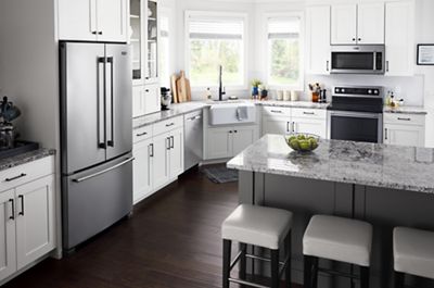 Холодильник Maytag MFC2062FEZ - купить онлайн, цена 99 990 ₽, стоимость доставки по МСК и РФ от 300 рублей, заказать сейчас! Холодильник Maytag MFC2062FEZ купить за 99 990 ₽ в Москве с доставкой по РФ