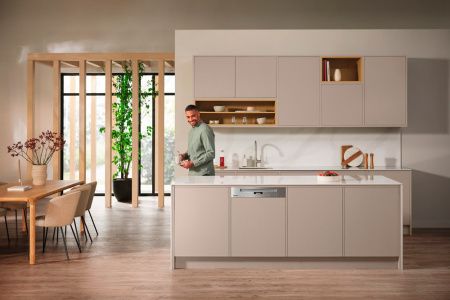 Встраиваемая посудомоечная машина Miele G 7210 SCi CleanSteel купить за 217&nbsp;800 ₽ в Москве с доставкой по РФ