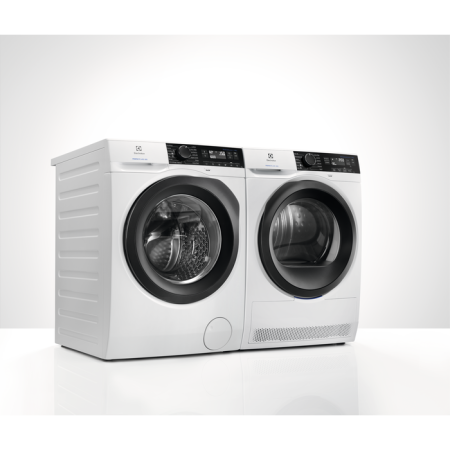 Стиральная машина Electrolux EW8F2R29S купить за 167&nbsp;890 ₽ в Москве с доставкой по РФ