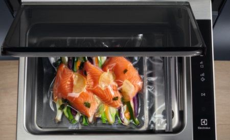 Вакуумный упаковщик Electrolux KBV4X купить за 232&nbsp;560.00 ₽ в Москве с доставкой по РФ