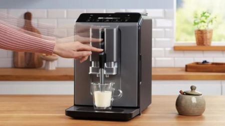 Кофемашина Bosch TIE20504 купить за 56&nbsp;700.14 ₽ в Москве с доставкой по РФ