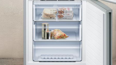 Холодильно-морозильная комбинация Neff KG7493BD0 - купить онлайн, цена 285 990 ₽, стоимость доставки по МСК и РФ от 300 рублей, заказать сейчас! Холодильно-морозильная комбинация Neff KG7493BD0 купить за 285 990 ₽ в Москве с доставкой по РФ