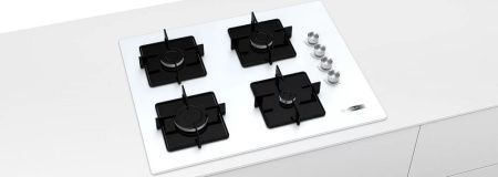 Газовая варочная панель Bosch POP7C2O12O - купить онлайн, цена 54 075.13 ₽, стоимость доставки по МСК и РФ от 300 рублей, заказать сейчас! Газовая варочная панель Bosch POP7C2O12O купить за 54 075.13 ₽ в Москве с доставкой по РФ