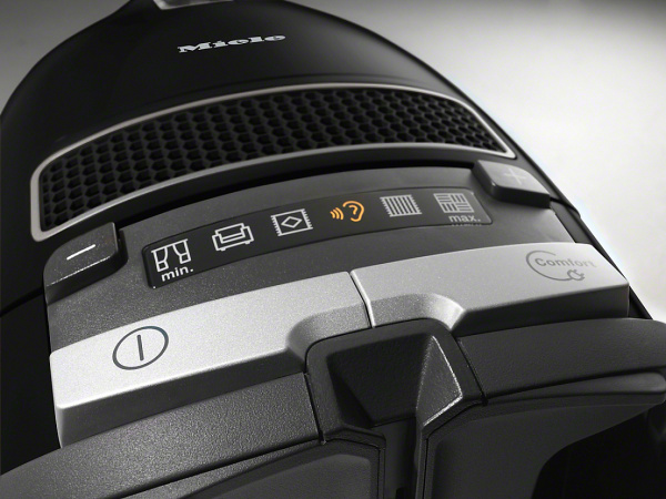 Пылесос Miele SGDA 3 Complete C 3 Promo черный обсидиан - купить онлайн, цена 80 600 ₽, стоимость доставки по МСК и РФ от 300 рублей, заказать сейчас! Пылесос Miele SGDA 3 Complete C 3 Promo черный обсидиан - купить за 80 600 ₽ в Москве с доставкой по РФ