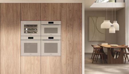 Духовой шкаф Miele H 7840 BMX Pearl beige - купить онлайн, цена 454 700 ₽, стоимость доставки по МСК и РФ от 300 рублей, заказать сейчас! Духовой шкаф Miele H 7840 BMX Pearl beige купить за 454 700 ₽ в Москве с доставкой по РФ