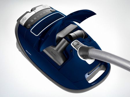 Пылесос Miele Complete C3 Parquet Marine Blue купить за 54&nbsp;000 ₽ в Москве с доставкой по РФ