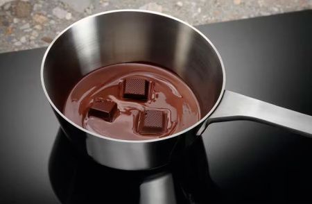 Варочная панель Electrolux EIV64453 купить за 70&nbsp;400 ₽ в Москве с доставкой по РФ