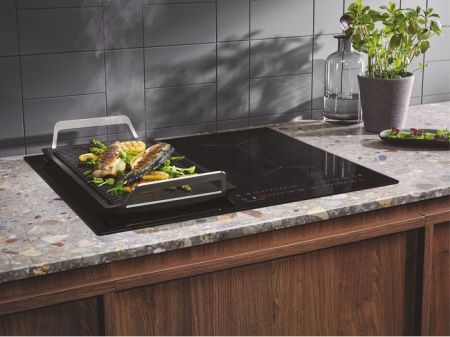 Варочная панель Electrolux IPEL6453KC купить за 43&nbsp;770 ₽ в Москве с доставкой по РФ