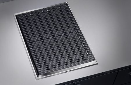 Гриль Gaggenau VR 421-110 - купить онлайн, цена 199 999 ₽, стоимость доставки по МСК и РФ от 300 рублей, заказать сейчас! Гриль Gaggenau VR 421-110 купить за 199 999 ₽ в Москве с доставкой по РФ