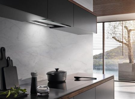 Встраиваемая вытяжка Miele DAS 4640 купить за 145&nbsp;200 ₽ в Москве с доставкой по РФ