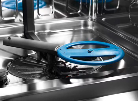 Electrolux EEM48300L купить за 54&nbsp;230 ₽ в Москве с доставкой по РФ