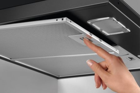 Вытяжка Electrolux EFC226R - купить онлайн, цена 23 048 ₽, стоимость доставки по МСК и РФ от 300 рублей, заказать сейчас! Вытяжка Electrolux EFC226R купить за 23 048 ₽ в Москве с доставкой по РФ