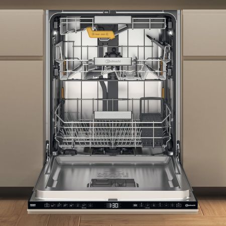 Посудомоечная машина Bauknecht B8I HF58 TUC купить за 45&nbsp;000 ₽ в Москве с доставкой по РФ