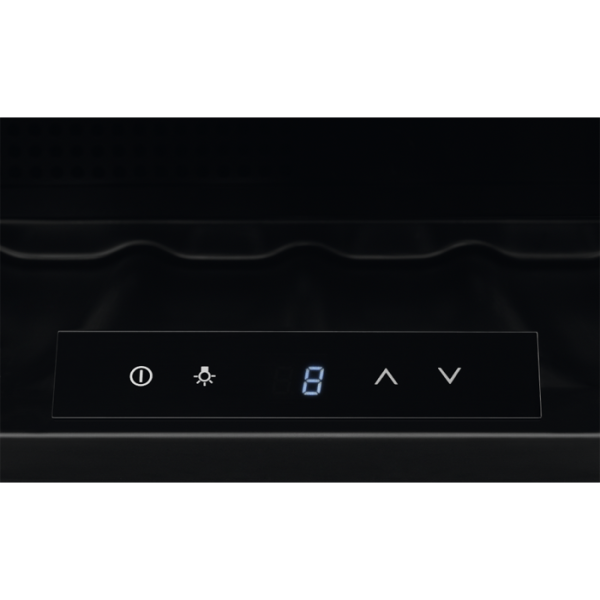 Встраиваемый винный шкаф Electrolux ERW 0670 A - купить онлайн, цена 69 900 ₽, стоимость доставки по МСК и РФ от 300 рублей, заказать сейчас! Встраиваемый винный шкаф Electrolux ERW 0670 A - купить за 69 900 ₽ в Москве с доставкой по РФ