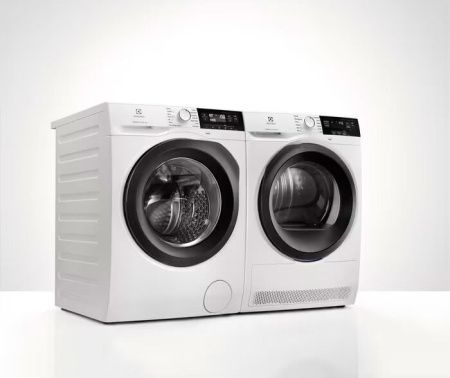 Стиральная машина Electrolux EW8F328SP купить за 129&nbsp;600 ₽ в Москве с доставкой по РФ