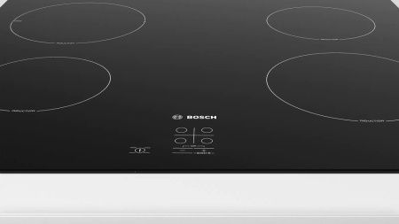 Индукционная варочная панель Bosch PUG61RAA5E купить за 37&nbsp;830.30 ₽ в Москве с доставкой по РФ