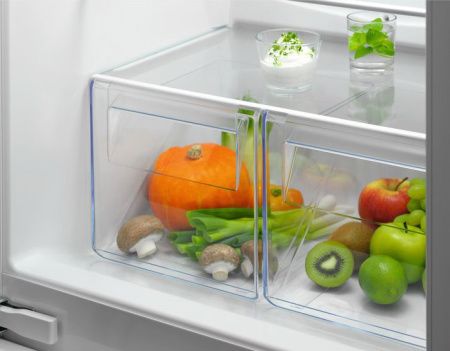 Встраиваемый холодильник Electrolux LNT3FF18S - купить онлайн, цена 110 700 ₽, стоимость доставки по МСК и РФ от 300 рублей, заказать сейчас! Встраиваемый холодильник Electrolux LNT3FF18S купить за 110 700 ₽ в Москве с доставкой по РФ