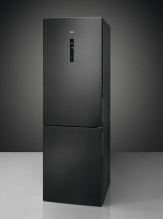 Холодильник AEG RCB732E5MB - купить онлайн, цена 100 890 ₽, стоимость доставки по МСК и РФ от 300 рублей, заказать сейчас! Холодильник AEG RCB732E5MB купить за 100 890 ₽ в Москве с доставкой по РФ