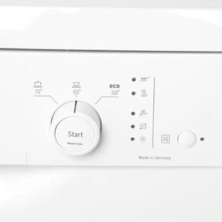 Посудомоечная машина Bosch SPS 30E32 RU купить за 150&nbsp;000 ₽ в Москве с доставкой по РФ