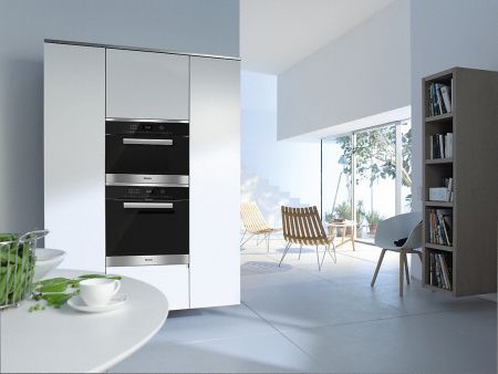 Пароварка с СВЧ Miele DGM 6401 CLST купить за 429&nbsp;700 ₽ в Москве с доставкой по РФ