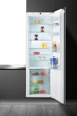 Встраиваемый холодильник Miele K37272iD - купить онлайн, цена 985 500 ₽, стоимость доставки по МСК и РФ от 300 рублей, заказать сейчас! Встраиваемый холодильник Miele K37272iD купить за 985 500 ₽ в Москве с доставкой по РФ