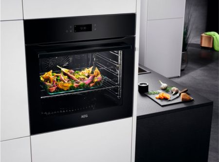 Духовой шкаф AEG BPE742380B купить за 96&nbsp;900 ₽ в Москве с доставкой по РФ
