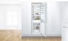 Встраиваемый двухкамерный холодильник Bosch KIS86AFE0 - купить онлайн, цена 138 630.11 ₽, стоимость доставки по МСК и РФ от 300 рублей, заказать сейчас! Встраиваемый двухкамерный холодильник Bosch KIS86AFE0 купить за 138 630.11 ₽ в Москве с доставкой по РФ