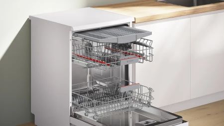 Bosch SMS6EMW65Q купить за 74&nbsp;030.47 ₽ в Москве с доставкой по РФ
