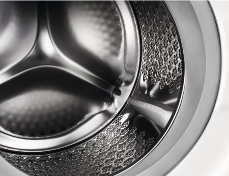 Встраиваемая стирально-сушильная машина AEG L8WBE68SRI купить за 112&nbsp;900 ₽ в Москве с доставкой по РФ