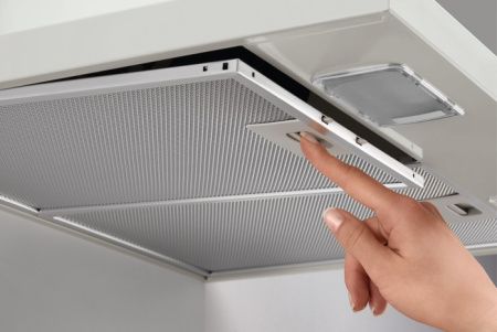 Вытяжка Electrolux EFC226C купить за 32&nbsp;528 ₽ в Москве с доставкой по РФ