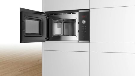 Встраиваемая микроволновая печь Bosch BFL523MS0 купить за 45&nbsp;370.20 ₽ в Москве с доставкой по РФ