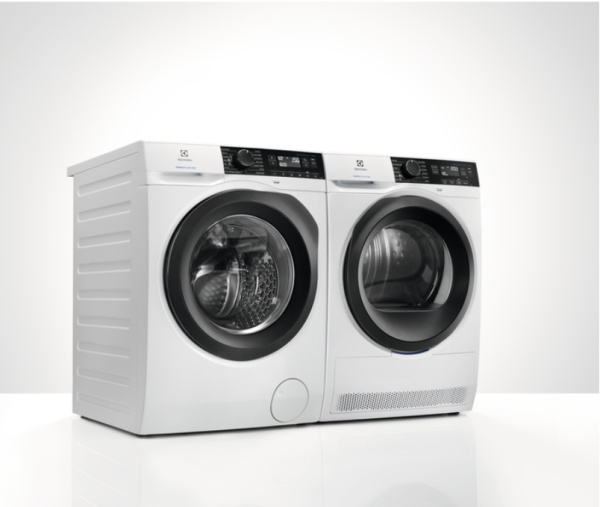 Стиральная машина Electrolux EW8F228SP - купить за 110&nbsp;000 ₽ в Москве с доставкой по РФ