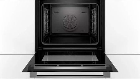 Духовой шкаф Bosch HBG635BB1 купить за 112&nbsp;380.40 ₽ в Москве с доставкой по РФ