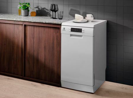 Electrolux ESA42110SW купить за 56&nbsp;330 ₽ в Москве с доставкой по РФ