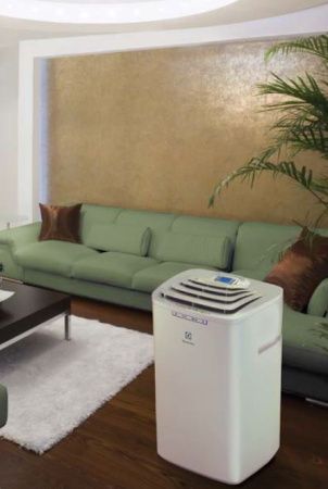 Мобильный кондиционер Electrolux EACM-16 EZ/N3 купить за 50&nbsp;900 ₽ в Москве с доставкой по РФ