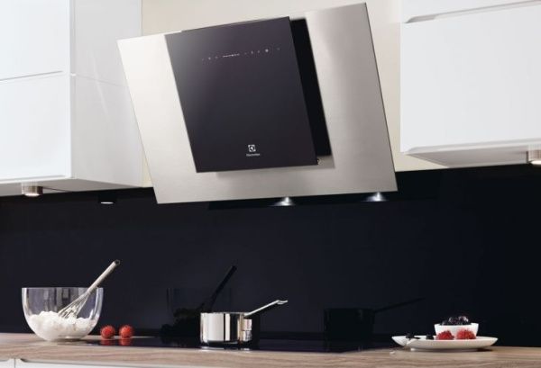 Вытяжка Electrolux EFF 55680 BX - купить за 6&nbsp;960 ₽ в Москве с доставкой по РФ