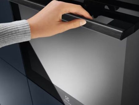 Духовой шкаф Electrolux EOD6C77H купить за 82&nbsp;540 ₽ в Москве с доставкой по РФ