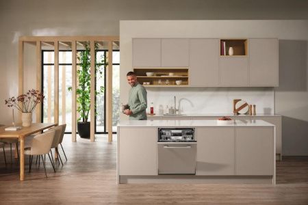 Встраиваемая посудомоечная машина Miele G 7650 SCVi AutoDos купить за 237&nbsp;600 ₽ в Москве с доставкой по РФ