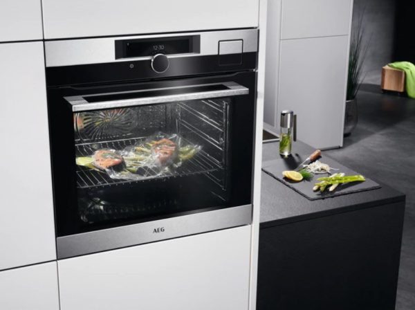 Духовой шкаф AEG BSK999330M - купить онлайн, цена 95 900 ₽, стоимость доставки по МСК и РФ от 300 рублей, заказать сейчас! Духовой шкаф AEG BSK999330M - купить за 95 900 ₽ в Москве с доставкой по РФ