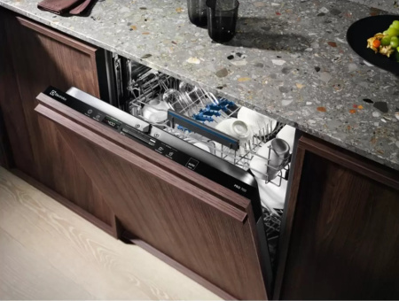 Electrolux EEQ 47200 L купить за 62&nbsp;720 ₽ в Москве с доставкой по РФ