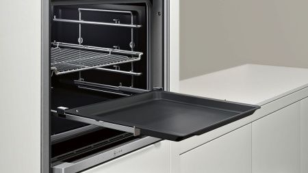 Духовой шкаф Neff B47CS24H0 - купить онлайн, цена 374 600 ₽, стоимость доставки по МСК и РФ от 300 рублей, заказать сейчас! Духовой шкаф Neff B47CS24H0 купить за 374 600 ₽ в Москве с доставкой по РФ