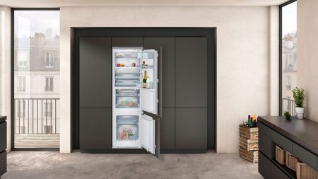 Встраиваемый холодильник Neff K8345X0RU - купить онлайн, цена 837 300 ₽, стоимость доставки по МСК и РФ от 300 рублей, заказать сейчас! Встраиваемый холодильник Neff K8345X0RU купить за 837 300 ₽ в Москве с доставкой по РФ