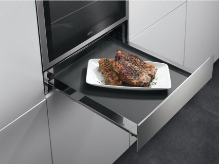 Ящик для подогрева посуды AEG KDE911422M купить за 97&nbsp;800 ₽ в Москве с доставкой по РФ