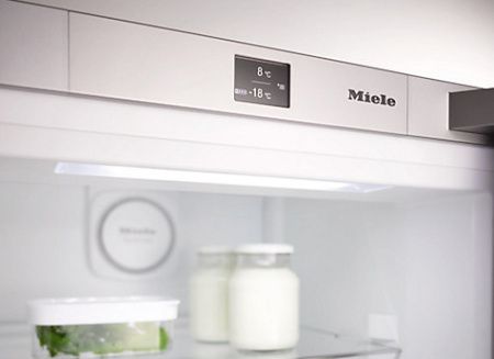Холодильник Miele KFN 29483 D EDT/CS - купить онлайн, цена 299 000 ₽, стоимость доставки по МСК и РФ от 300 рублей, заказать сейчас! Холодильник Miele KFN 29483 D EDT/CS купить за 299 000 ₽ в Москве с доставкой по РФ
