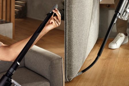 Пылесос Miele SQLL0 Duoflex HX1 Total Care - купить онлайн, цена 72 900 ₽, стоимость доставки по МСК и РФ от 300 рублей, заказать сейчас! Пылесос Miele SQLL0 Duoflex HX1 Total Care купить за 72 900 ₽ в Москве с доставкой по РФ