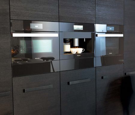 Комби-пароварка Miele DGC6805 HVBR купить за 629&nbsp;800 ₽ в Москве с доставкой по РФ