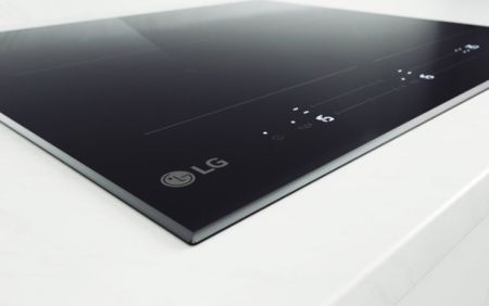 Варочная панель LG CBIZ2432B купить за 39&nbsp;999 ₽ в Москве с доставкой по РФ