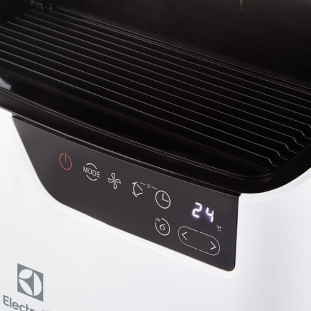 Мобильный кондиционер Electrolux EACM-09 GT/N6 купить за 44&nbsp;200 ₽ в Москве с доставкой по РФ
