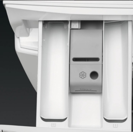 Стирально-сушильная машина AEG L9WBC61B купить за 77&nbsp;900 ₽ в Москве с доставкой по РФ