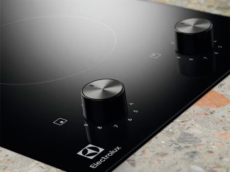 Варочная панель Electrolux LIT30210C купить за 24&nbsp;930 ₽ в Москве с доставкой по РФ